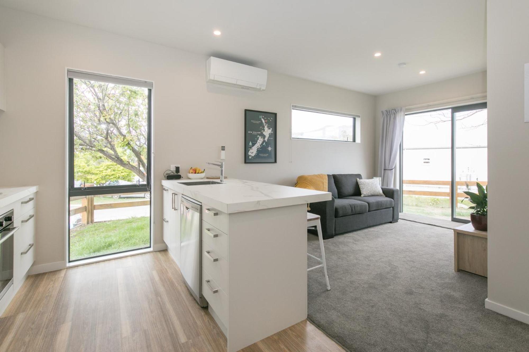 Mount Iron Apartment Wanaka Exterior photo